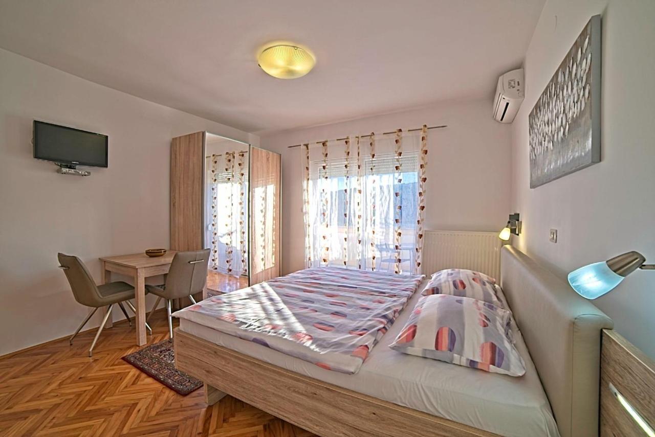 Studio Apartments Peric Rab 캄포르 외부 사진