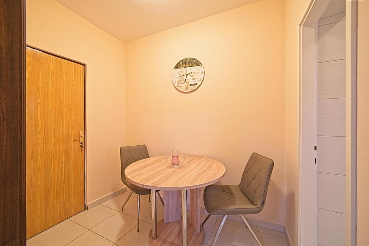 Studio Apartments Peric Rab 캄포르 외부 사진
